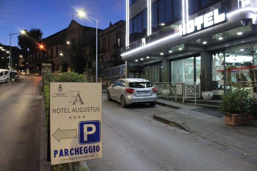 Hotel Augustus Ottaviano Exterior foto